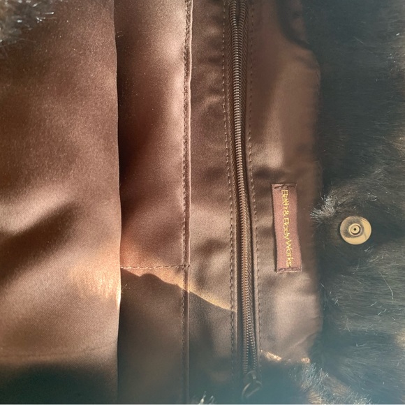 Bath & Body Works Faux Fur Tote - Picture 6 of 9